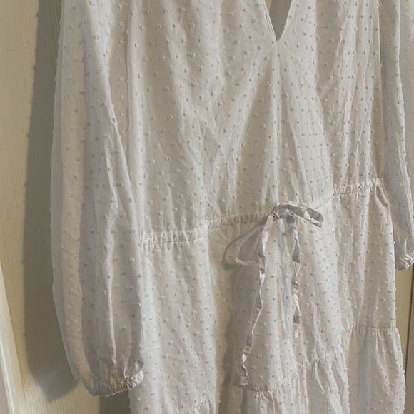 a new day Dresses & Skirts - Spring White Dress 🌸